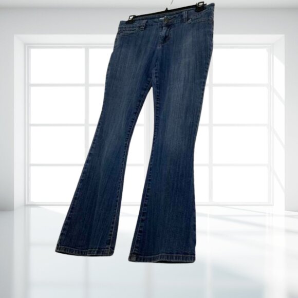 Liz Claiborne Petite 10 Stretch Flare Bootcut Jeans Cotton Spandex Blend - Picture 4 of 9